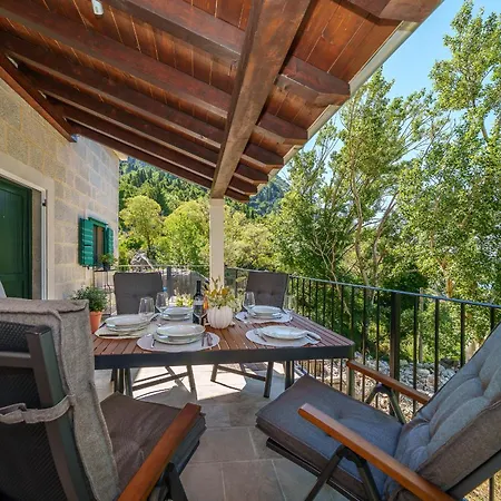 New! Authentic Stone Hideaway With Private Jacuzzi And Panoramic Sea View Tice