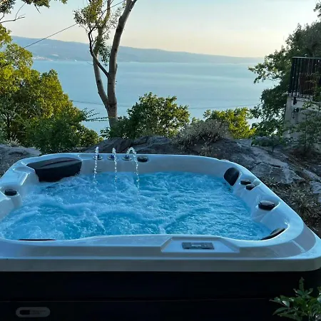 New! Authentic Stone Hideaway With Private Jacuzzi And Panoramic Sea View Σπίτι διακοπών